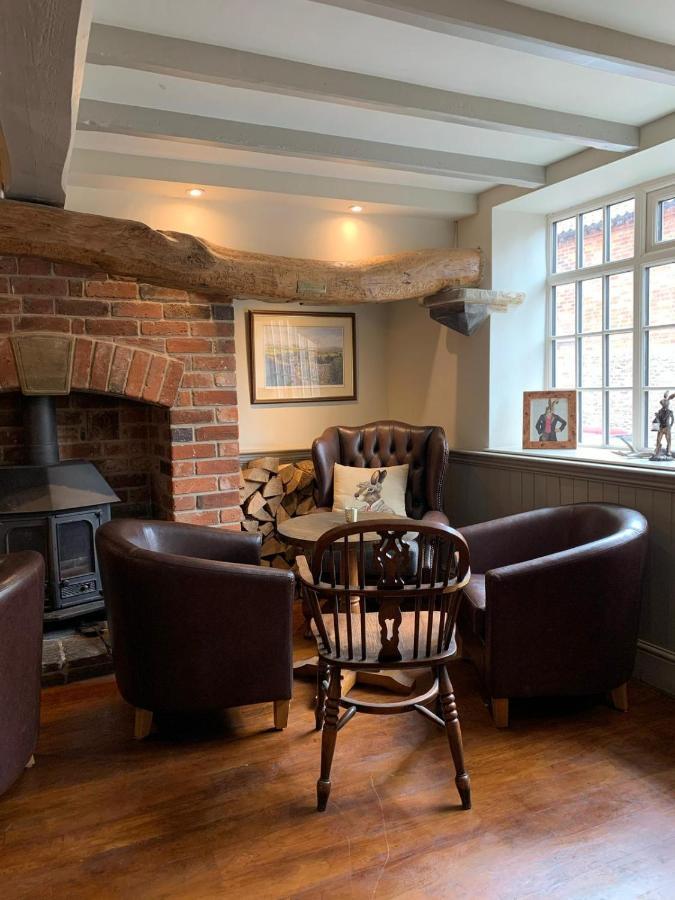 The Boot And Shoe Inn Flintham Eksteriør bilde